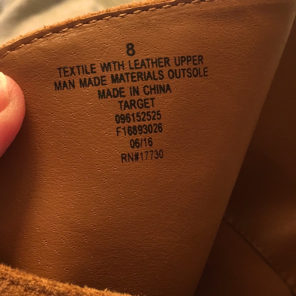 Women's Tan Fringe Knee-High Boots - Picture 4 of 9